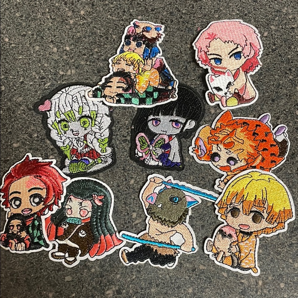 9 Anime Iron On Patches‎